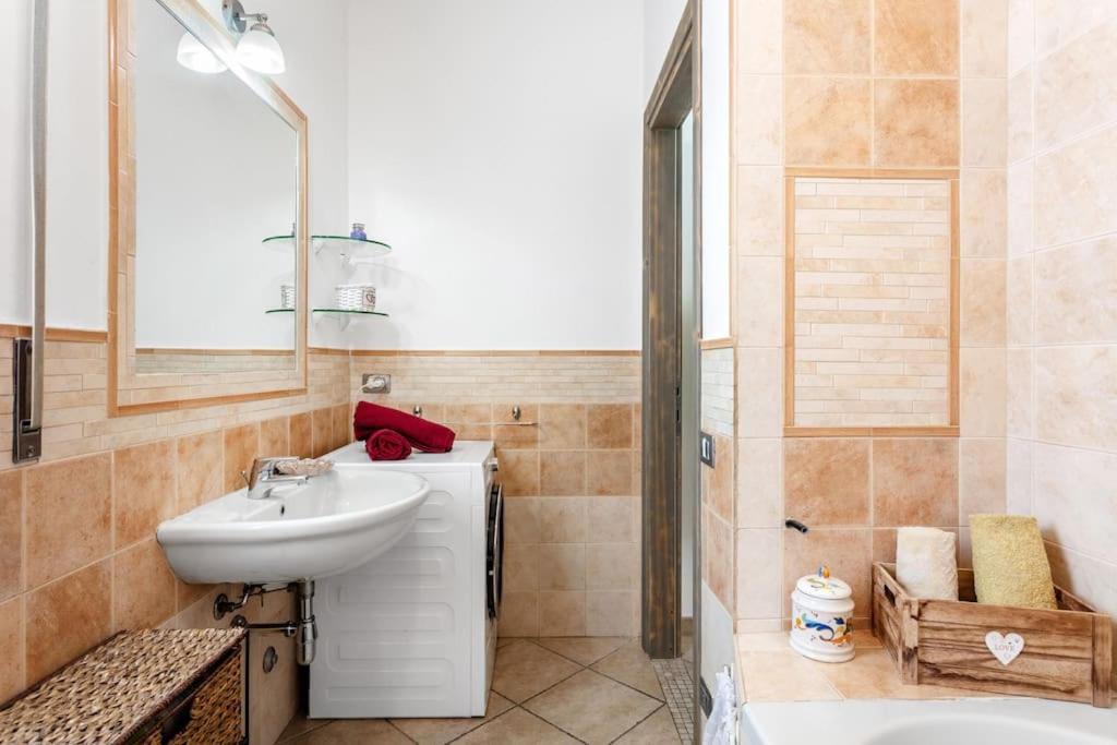 Apartment Naab Haus - - Olbia